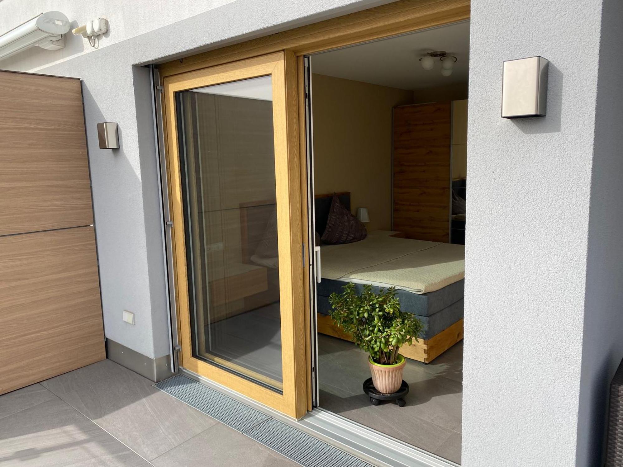 Penthouse Apartment Mit Alpenblick Friedrichshafen Exteriér fotografie