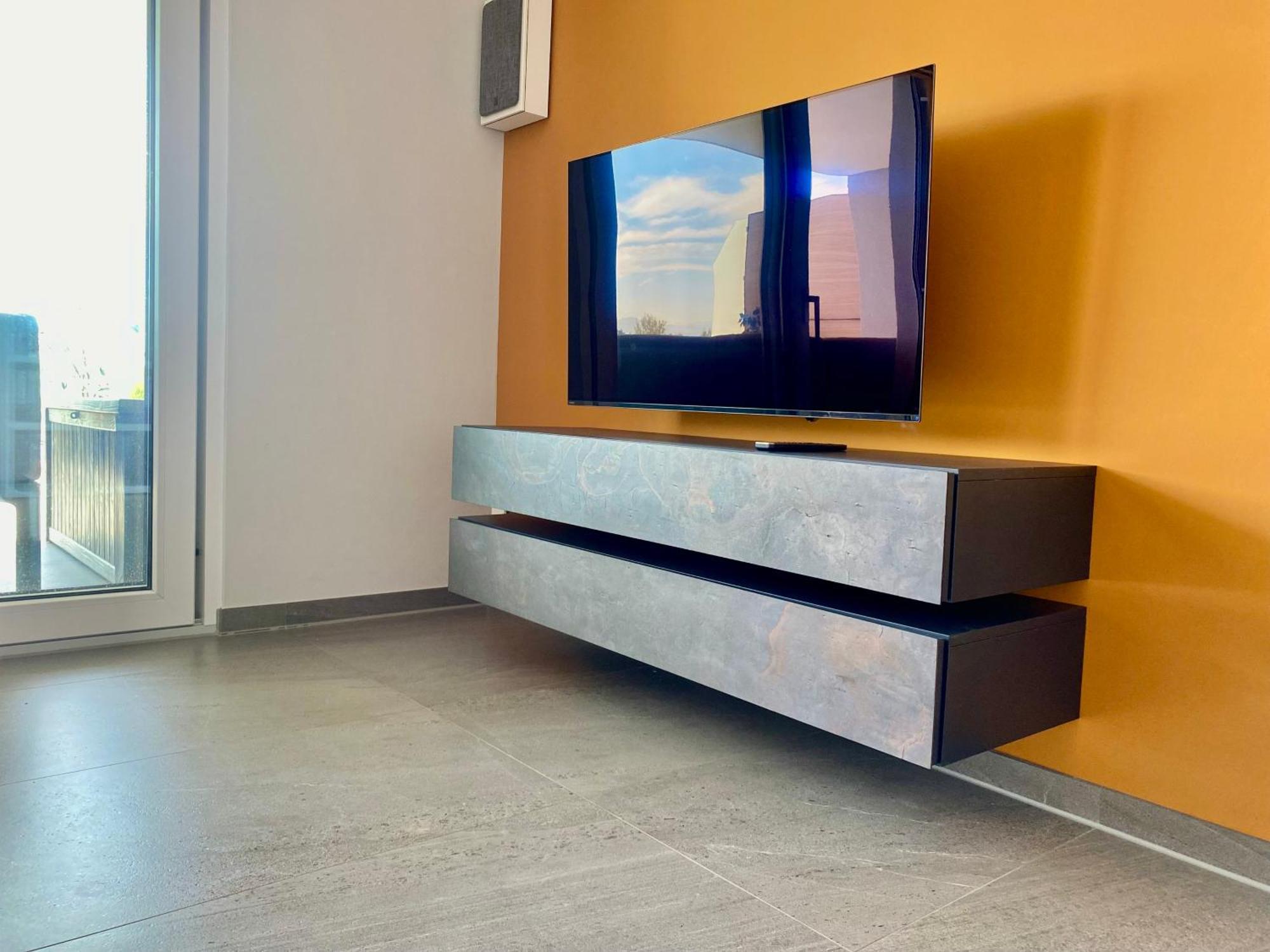 Penthouse Apartment Mit Alpenblick Friedrichshafen Exteriér fotografie