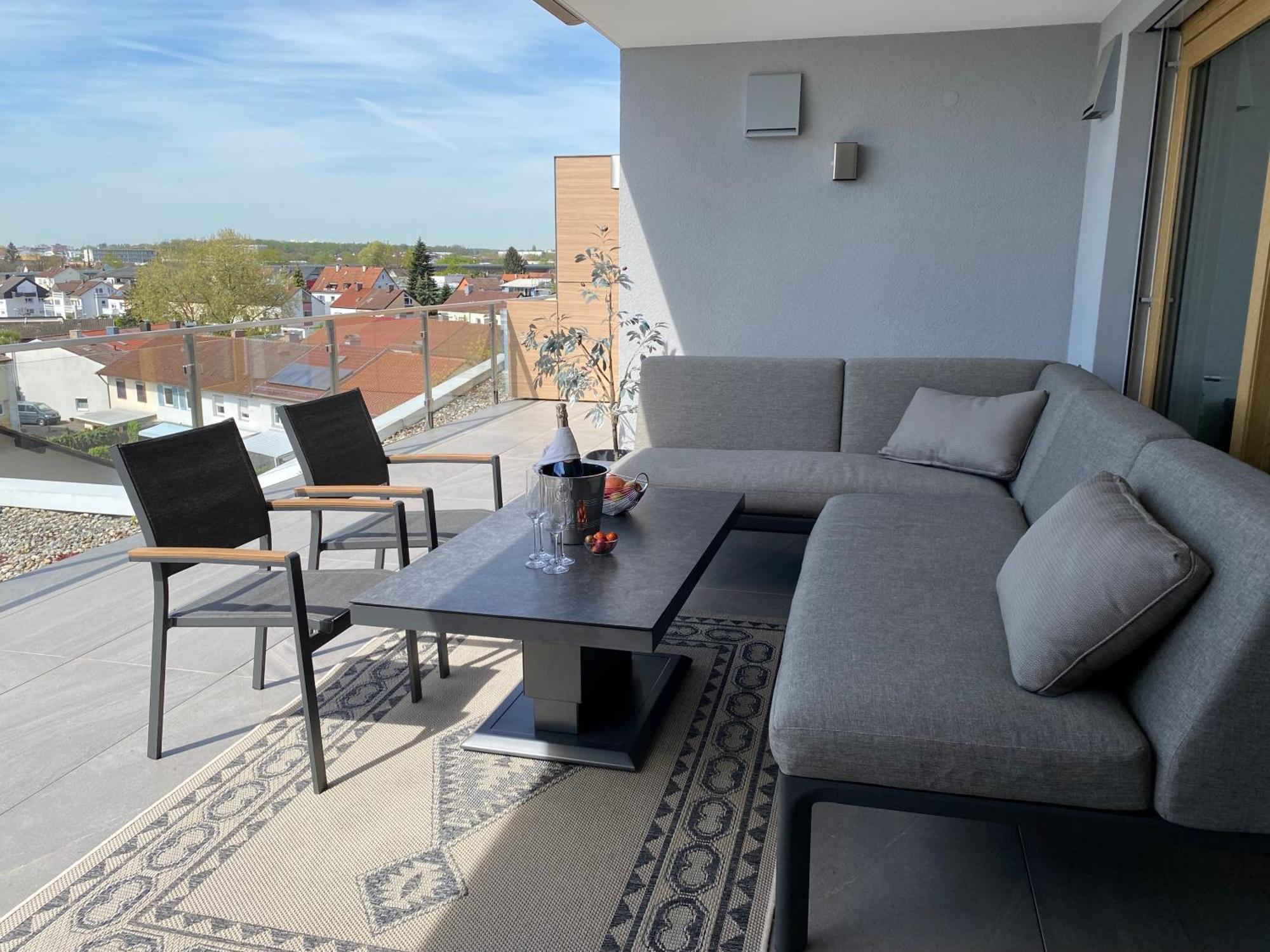 Penthouse Apartment Mit Alpenblick Friedrichshafen Exteriér fotografie