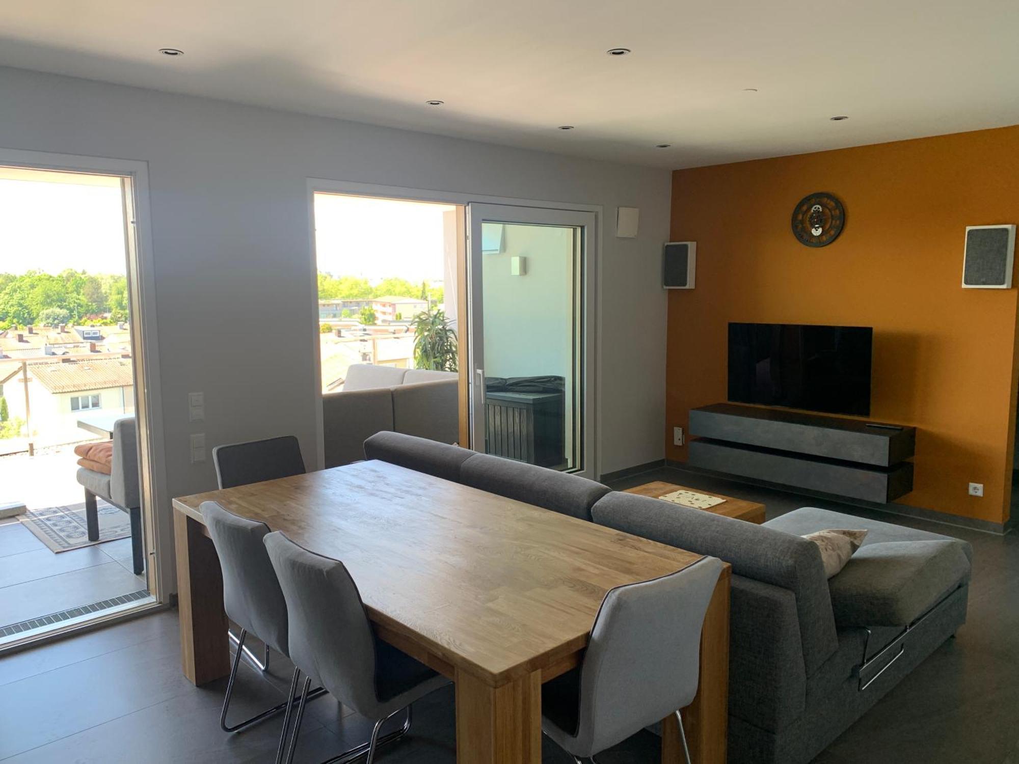 Penthouse Apartment Mit Alpenblick Friedrichshafen Exteriér fotografie